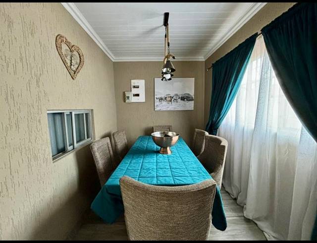 3 BEDROOM HOUSE FOR SALE IN VANDERBIJLPARK CW 2